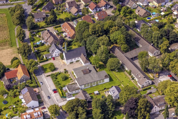 Aerial view, Church of the Resurrection and Martin Luther House in Weddinghofen, Bergkamen, Ruhr