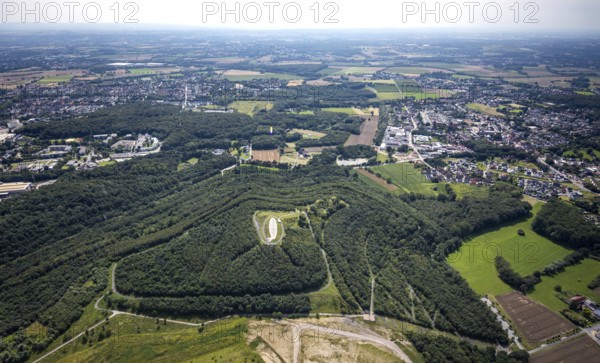 Aerial view, Großes Holz spoil tip with Adener Höhe and light column in Weddinghofen, Bergkamen,