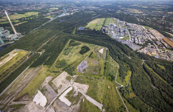 Aerial photo, Großes Holz slag heap and Bergkamen power station in Weddinghofen, Bergkamen, Ruhr