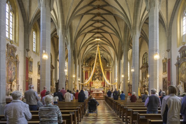 Mass in the Stiftspfarrkirche St.Philippus und Jakobus, Altötting, Bavaria, Germany