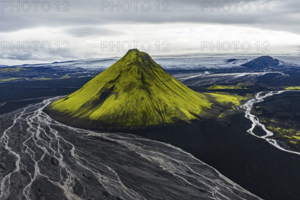 Moss-covered mountain Mælifell, Maelifell, behind glacier Myrdalsjökull, Icelandic Highlands,