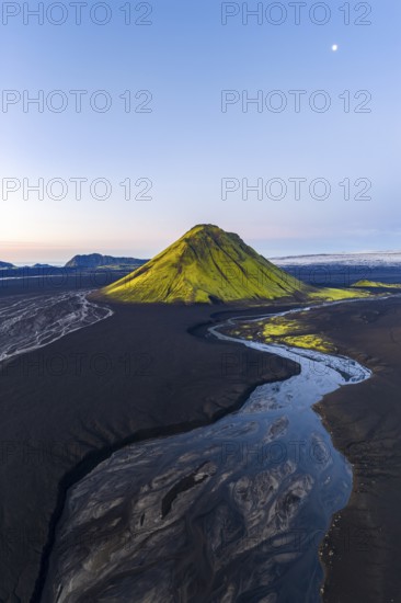 Moss-covered mountain Mælifell, Maelifell, behind glacier Myrdalsjökull, Icelandic Highlands,