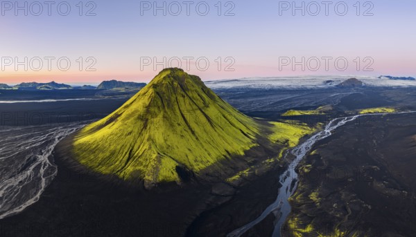 Moss-covered mountain Mælifell, Maelifell, behind glacier Myrdalsjökull, Icelandic Highlands,