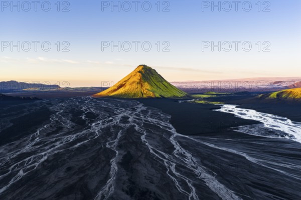 Moss-covered mountain Mælifell, Maelifell, behind glacier Myrdalsjökull, Icelandic Highlands,