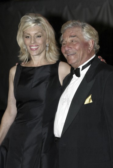 Peter Falk and Shera Danese at the the 2nd Annual Guardian IDA Awards fundraiser held at Paramount