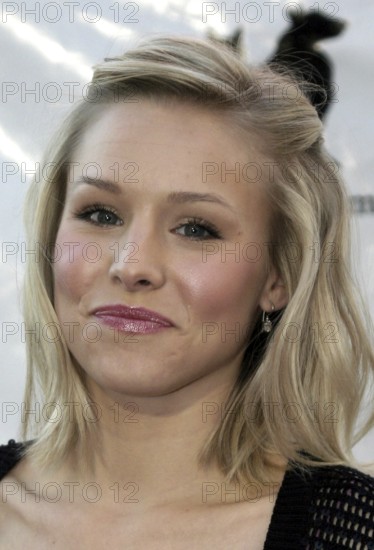Kristen Bell at the the 2nd Annual Guardian IDA Awards fundraiser held at Paramount Studios in