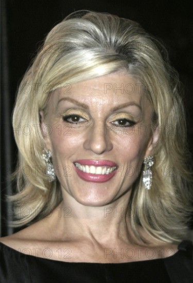 Shera Danese at the the 2nd Annual Guardian IDA Awards fundraiser held at Paramount Studios in