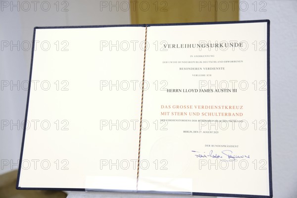 Feature: Award certificate - Award of the Order of Merit of the Federal Republic of Germany to