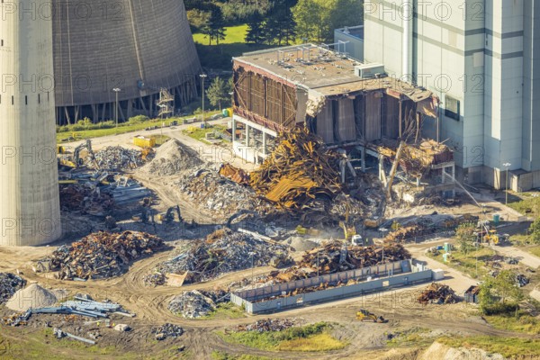 Aerial view, RWE Generation SE Gersteinwerk power plant, detail shot with demolition, Bockum-Hövel,
