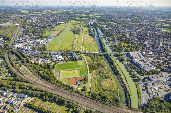 Aerial photograph, Hamm-Lippewiesen airfield and the Datteln-Hamm canal and Lippe river experience