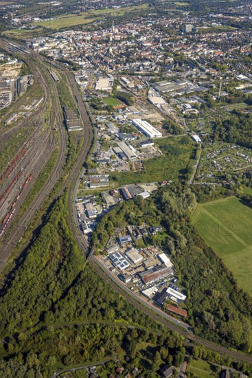 Aerial view, commercial area Östingstraße and view to the main railway station with city centre,