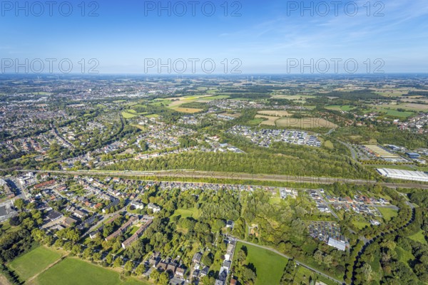 Aerial view, residential area Am Heimshof, housing estate Sachsenring, railway line, district