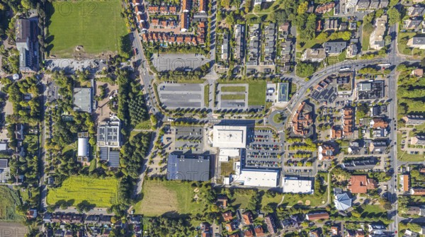 Aerial view, Freiherr-vom-Stein-Gymnasium Hamm with construction site and meadow area, entrance