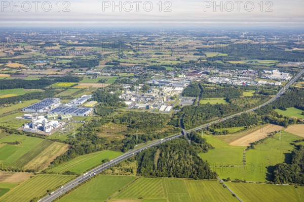 Aerial view, motorway A2 and rest area Im Großen Klei with forest, industrial area Trianelstraße,