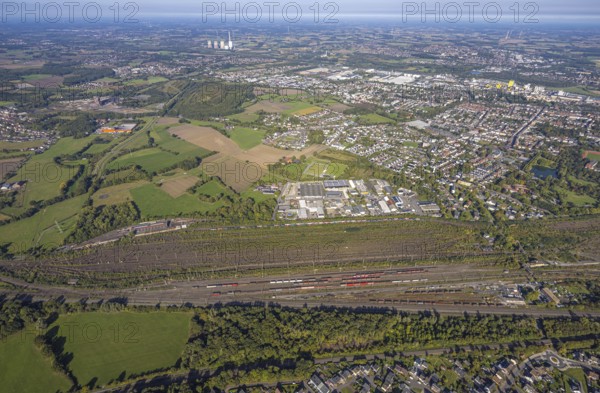 Aerial view, marshalling yard Hamm, industrial area Schieferstraße and slag heap Kissinger Höhe and