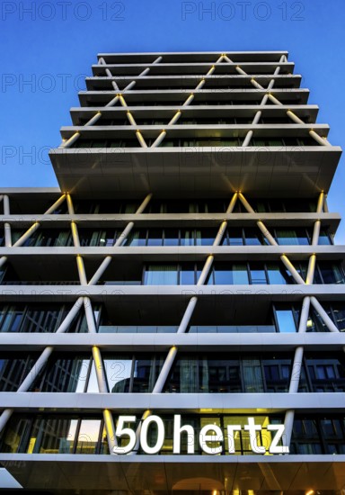 The picture shows the modern 50 hertz office and commercial building at the central station, warm