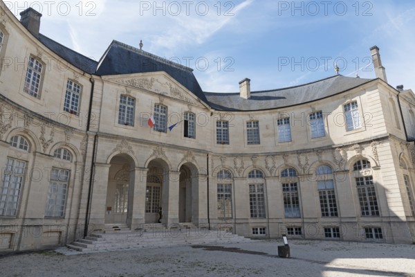 Centre Mondial de las Paix, World Peace Centre, World Centre for Peace, Freedom and Human Rights,