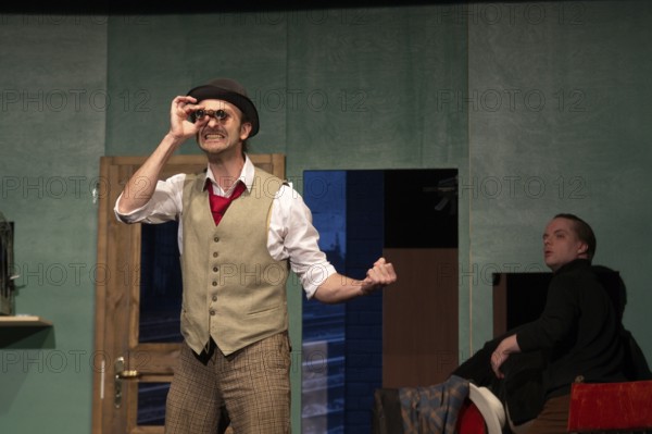 Thilo Herrmann (Prof. Marcus), LADYKILLERS, photo rehearsal on 29.09.2025 at the Berliner