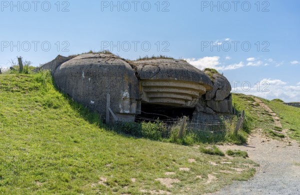 Scenery at the Longues-sur-Mer battery near Longues-sur-Mer between Gold beach and Omaha Beach, two