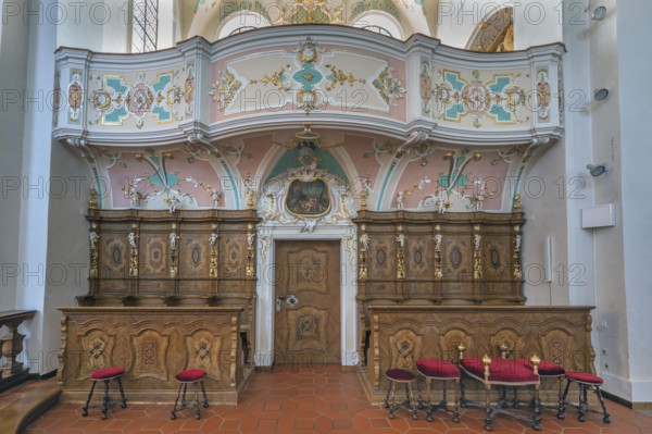 Church of St Gallus and Ulrich, side gallery and choir stalls, Kisslegg, Allgäu, Baden-Württemberg,