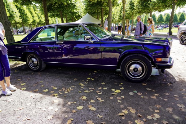 Oldtimer Classic, Gala International Concours d'Elegance Schwetzingen 2025, Germany, Europe, side