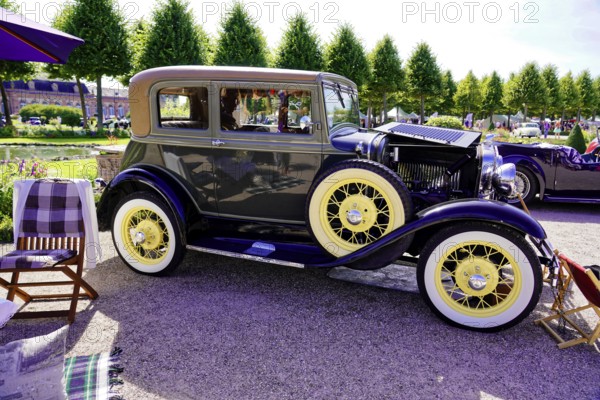 Oldtimer Classic, Gala International Concours d'Elegance Schwetzingen 2025, Germany, Europe, Black
