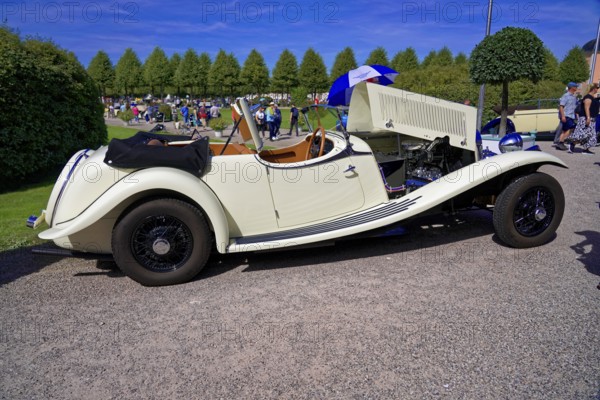 Oldtimer Classic, Gala International Concours d'Elegance Schwetzingen 2025, Germany, Europe, A