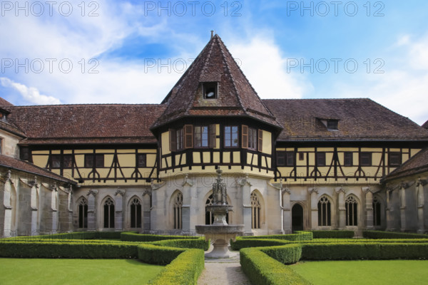 Bebenhausen Monastery, well house, half-timbered building, Gothic cloister, sacred building,