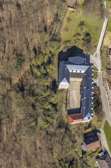 Aerial view, Rhoden in Diemelsee in Hesse, historic town centre with Rhoden Castle, transitional