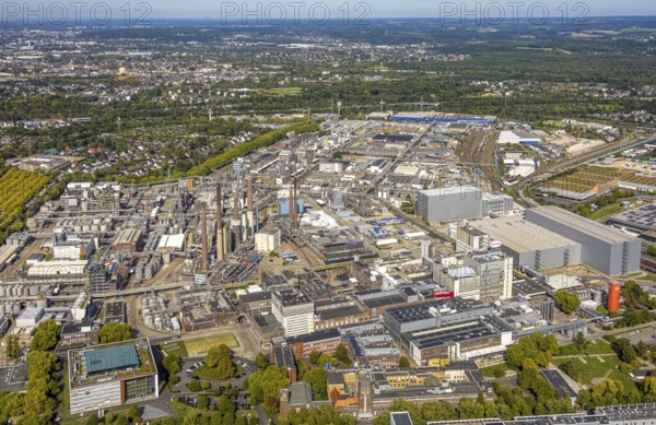 Aerial view, Henkel chemical plant area, industrial area, Holthausen, Düsseldorf, Ruhr area, North