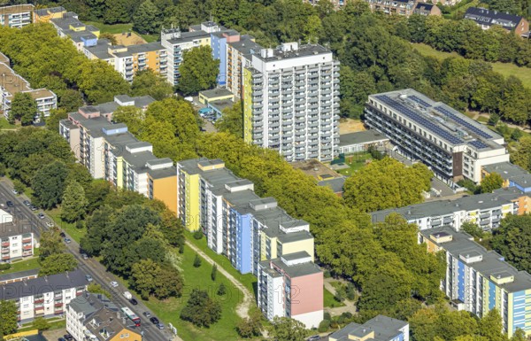 Aerial view, high-rise estate terraced houses Fürstenberger Straße, coloured house facades,