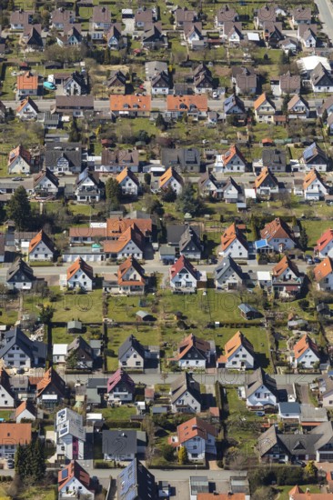 Aerial view, residential area with detached houses Danziger Straße and Friedensstraße in Korbach.