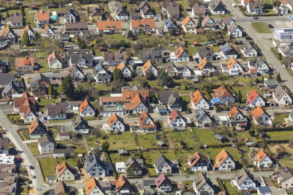 Aerial view, residential area with detached houses Danziger Straße and Friedensstraße in Korbach.