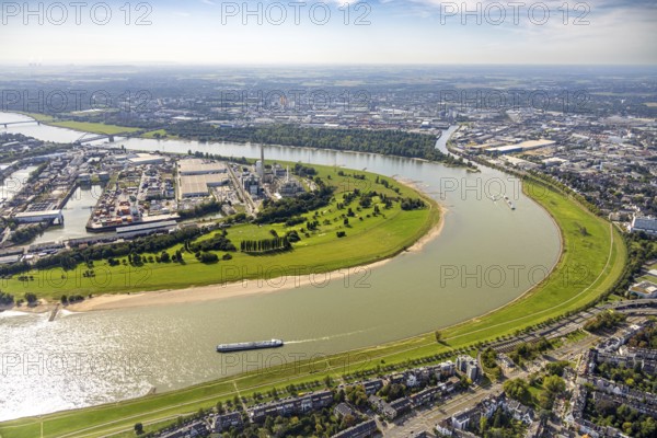 Aerial view, river Rhine Rhine bend, golf course Auf der Lausward and harbour with Lausward power