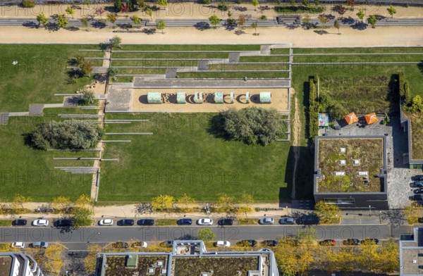 Aerial view, children's playground in Maurice-Ravel-Park, Marc-Chagall-Straße, Pempelfort,