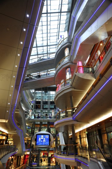 Shopping centre Sevens an der Königsallee, a shopping arcade in the city centre, Düsseldorf,