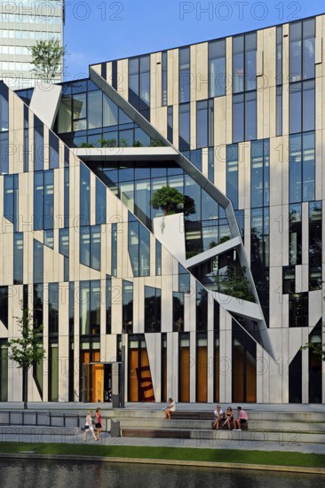 Kö-Bogen, modern architecture in urban renewal project, Düsseldorf, Rhineland, North