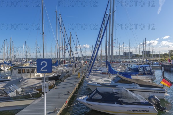 Strande marina near Kiel, Rendsburg-Eckernförde district, ship masts, jetty, Baltic Sea, sailing,