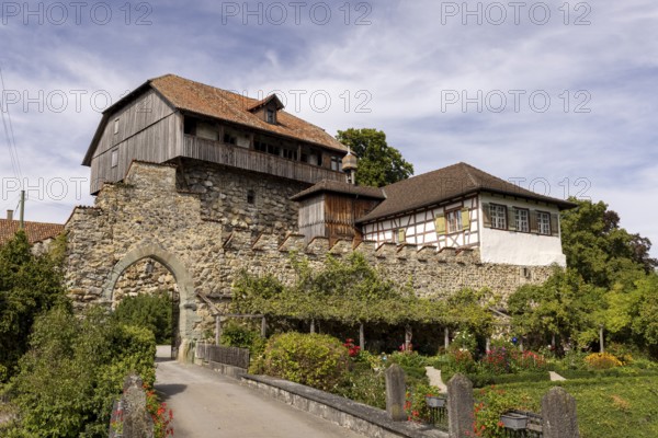 Mammertshofen Castle, Switzerland's mightiest mountain fortress, Roggwil adventure trail, Thurgau,