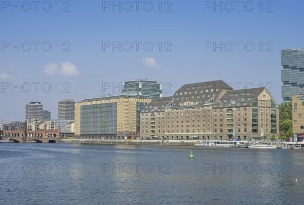 Egg house, Spreespeicher, Hotel nhow, Amazon Tower, Spree, Friedrichshain,