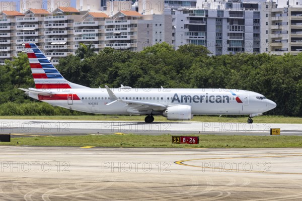 An American Airlines Boeing 737 MAX 8 aircraft with the registration number N302SS at San Juan