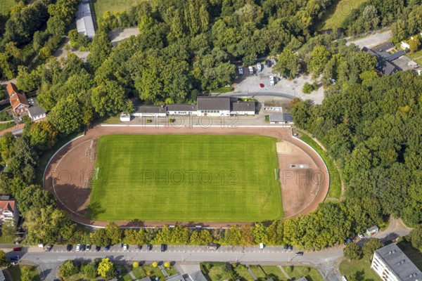 Aerial view, football stadium Am Freibad TV Jahn Hiesfeld, Hiesfeld, Dinslaken, Ruhr area, North