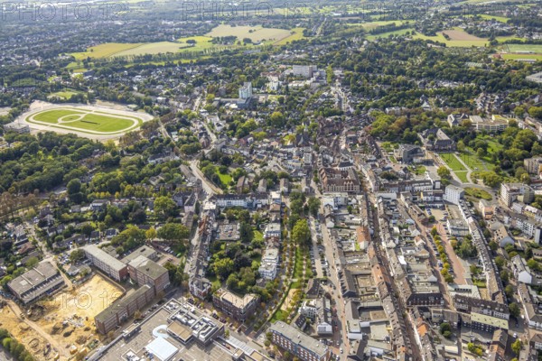 Aerial view, city centre with shopping street Kolpingstraße, Protestant city church and city
