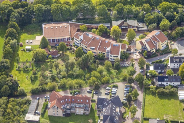 Aerial photo, Freie Waldorfschule Dinslaken e.V., Eppinghoven, Dinslaken, Ruhr area, North