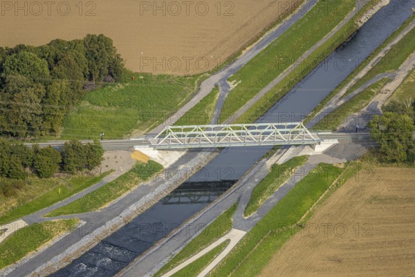 Aerial view, new railway bridge over the river Emschher, river bed, Eppinghoven, Dinslaken, Ruhr