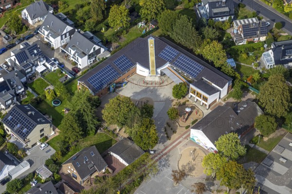 Aerial photo, Karl-Vogels-Schule primary school with solar roof, Hünxe, Ruhr area, North