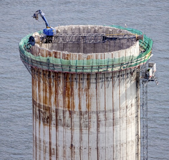 Aerial view, construction site with dismantling work on a tower of the Voerde power plant, Möllen,