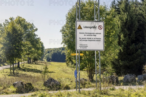 Danger to life from unexploded ordnance in the Swabian Alb biosphere reserve. Landscape of the Alb