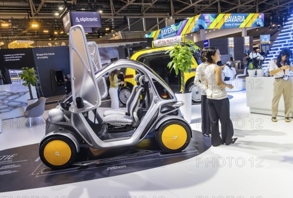 Beastie Mini from the Chinese company PIX Moving. The compact electric vehicle has a one-piece