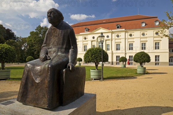Käthe Kollwitz monument by Gustav Seitz in front of the Käthe Kollwitz Museum Berlin, theatre